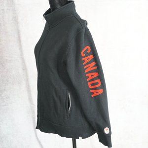 HBC 🇨🇦🇨🇦CANADA fleece jacket - Large